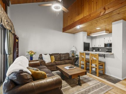 2755 North Lake Boulevard, Tahoe City, CA 96145 Photo