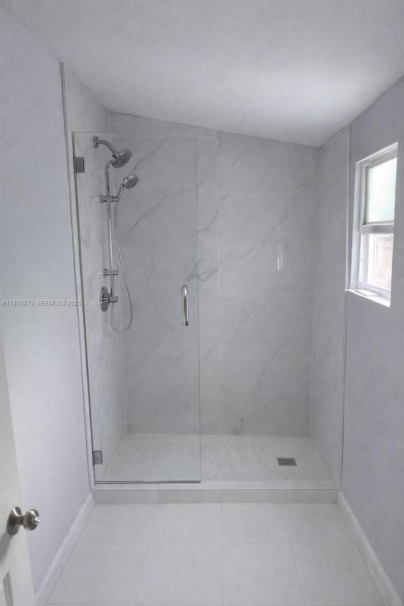 9407 NW 4th Ave, Miami, FL 33150 Photo