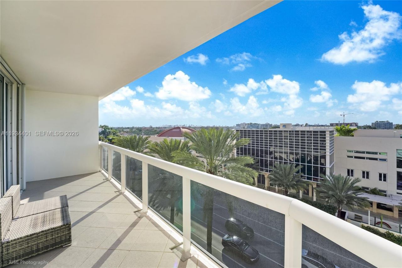 9559 Collins Ave, Unit S5-F, Surfside, FL 33154 Photo
