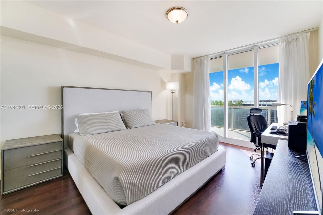 9559 Collins Ave, Unit S5-F, Surfside, FL 33154 Photo