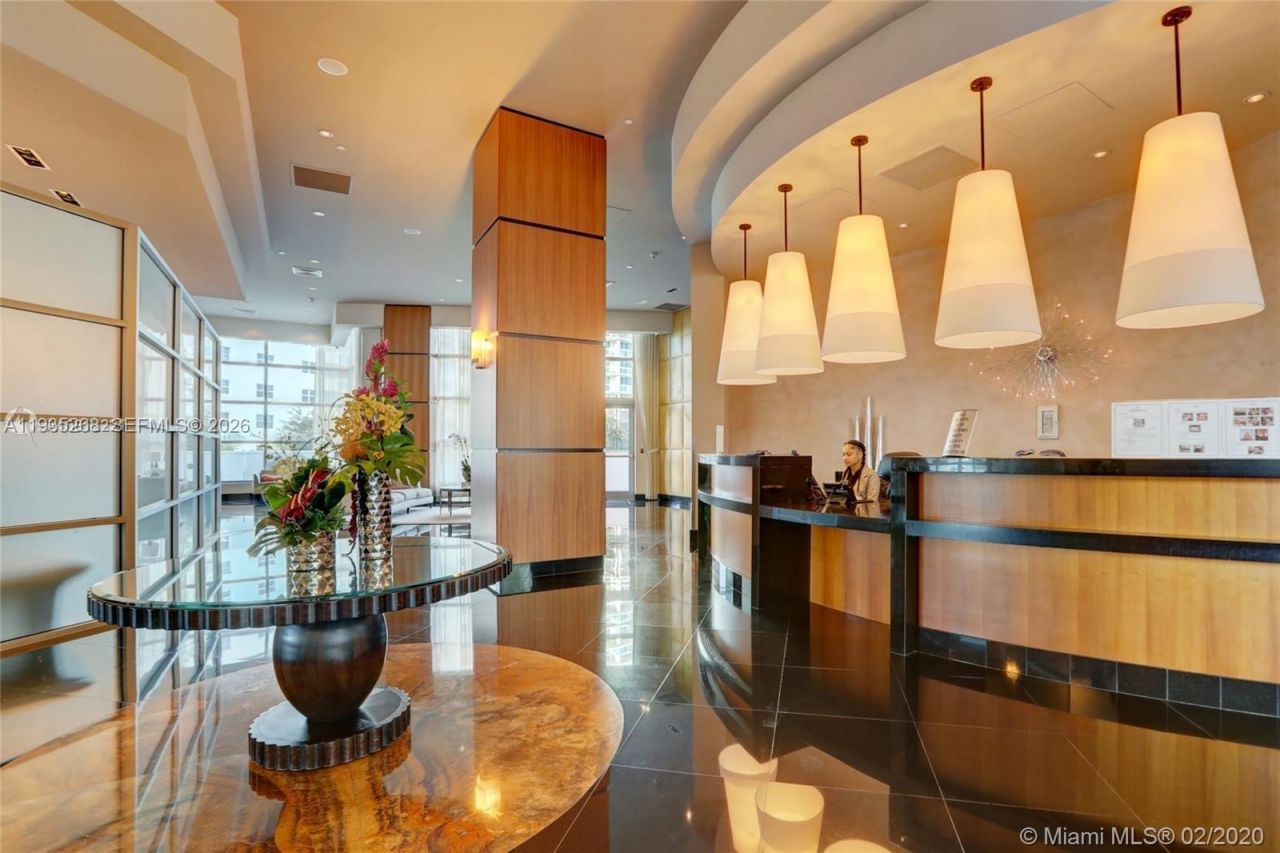 3101 S Ocean Dr, Unit 606, Hollywood, FL 33019 Photo