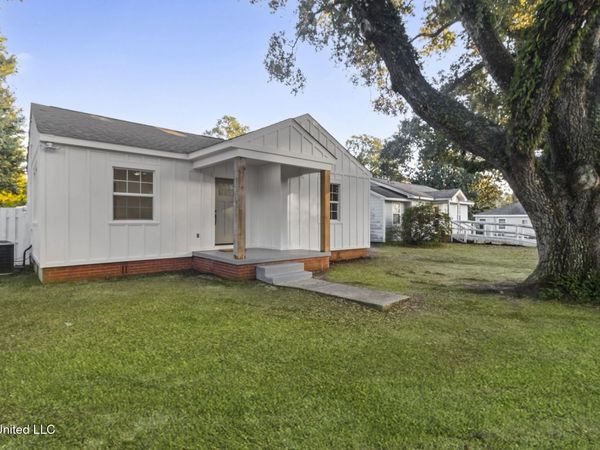 2706 Kelly Avenue, Gulfport, MS 39501