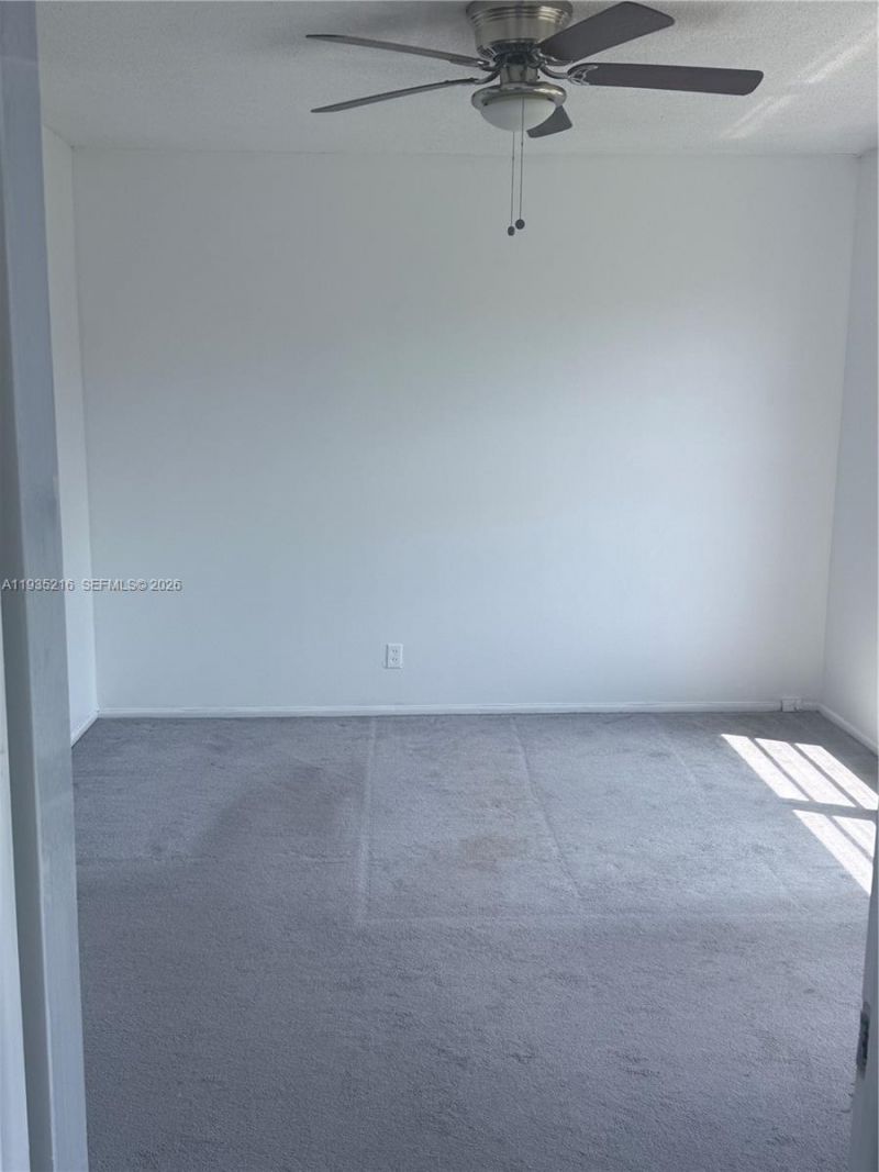 3250 N Palm Aire Dr, Unit 508, Pompano Beach, FL 33069 Photo