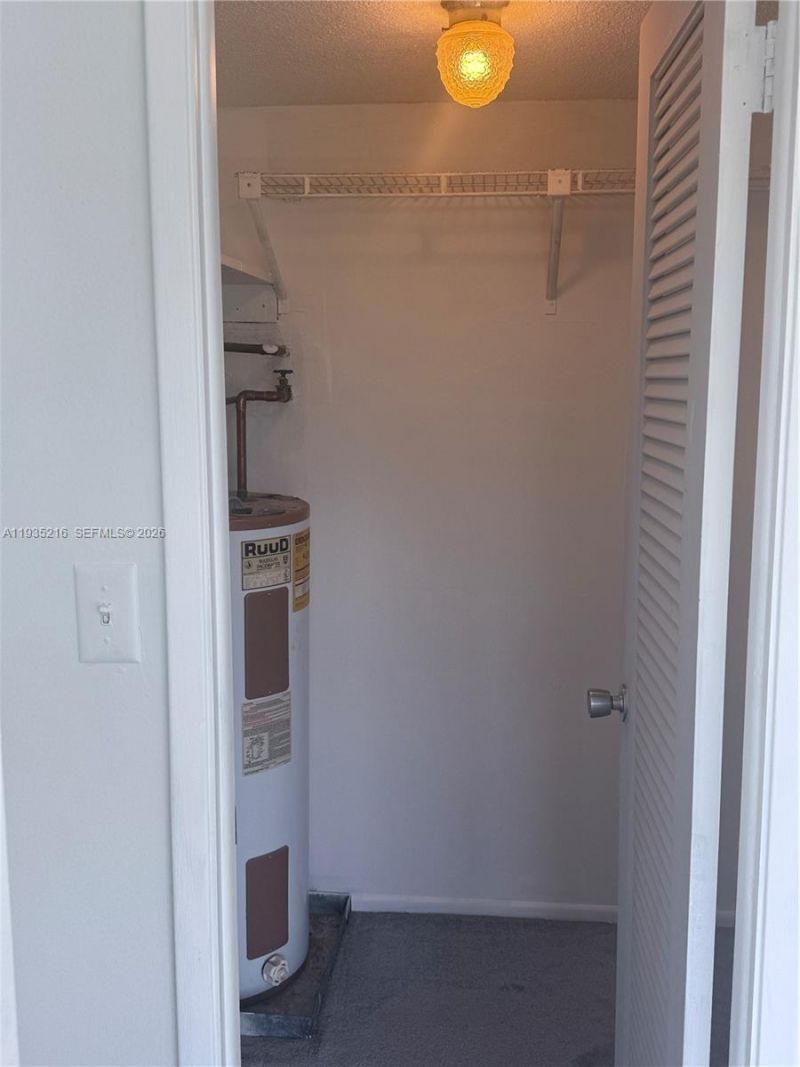 3250 N Palm Aire Dr, Unit 508, Pompano Beach, FL 33069 Photo