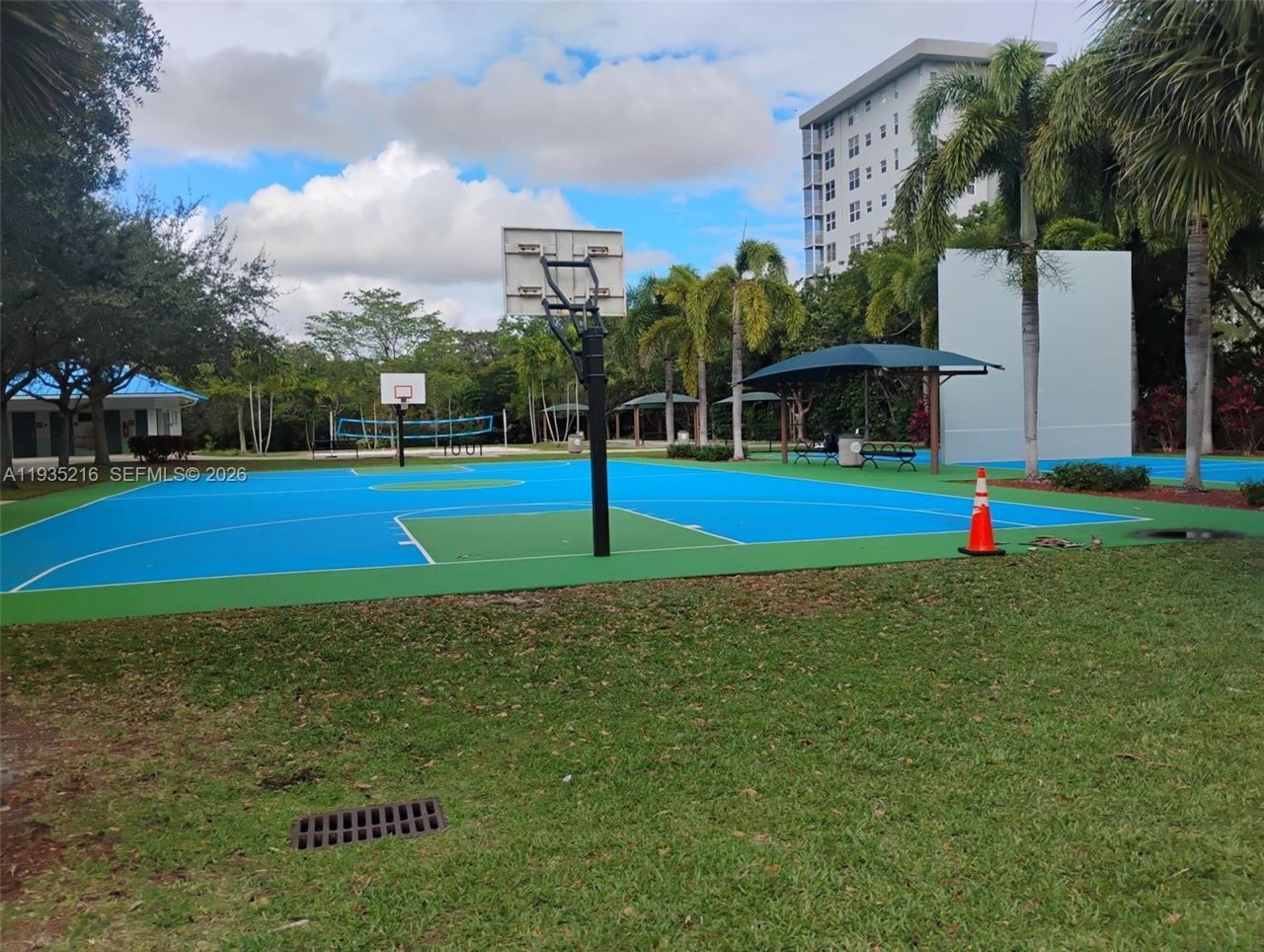 3250 N Palm Aire Dr, Unit 508, Pompano Beach, FL 33069 Photo