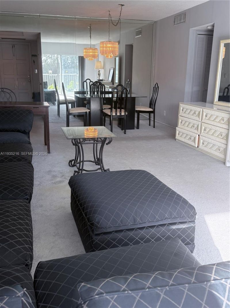 3250 N Palm Aire Dr, Unit 508, Pompano Beach, FL 33069 Photo