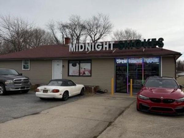 1883 S DUPONT HIGHWAY, DOVER, DE 19901