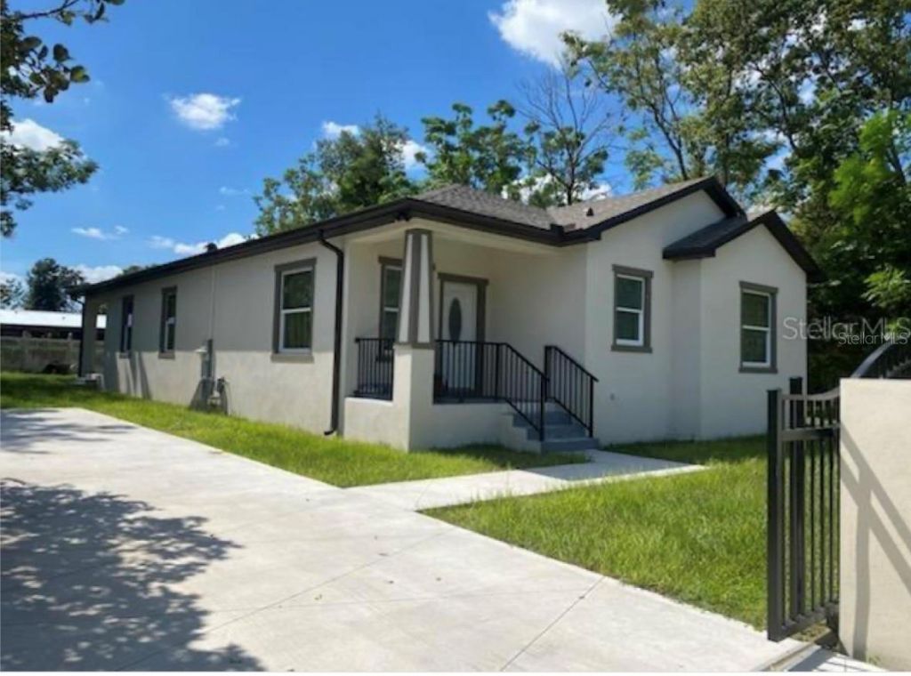39410 Kennedy Avenue, Zephyrhills, FL 33542 Photo