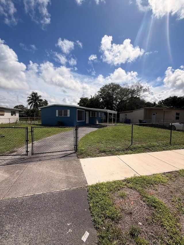 318 NW 30th Terrace, Fort Lauderdale, FL 33311 Photo