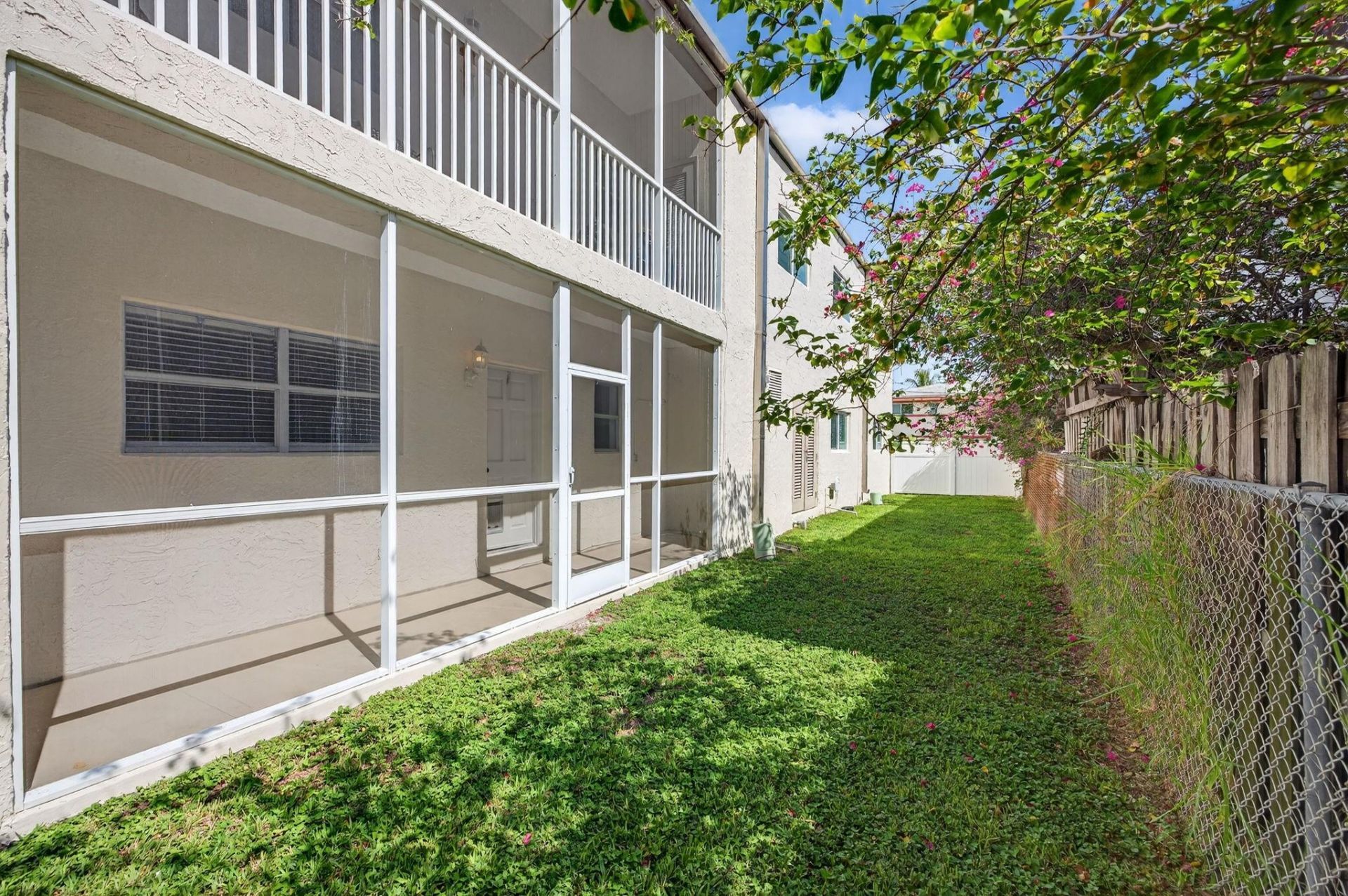 1450 N Riverside Dr, Unit 102, Pompano Beach, FL 33062 Photo