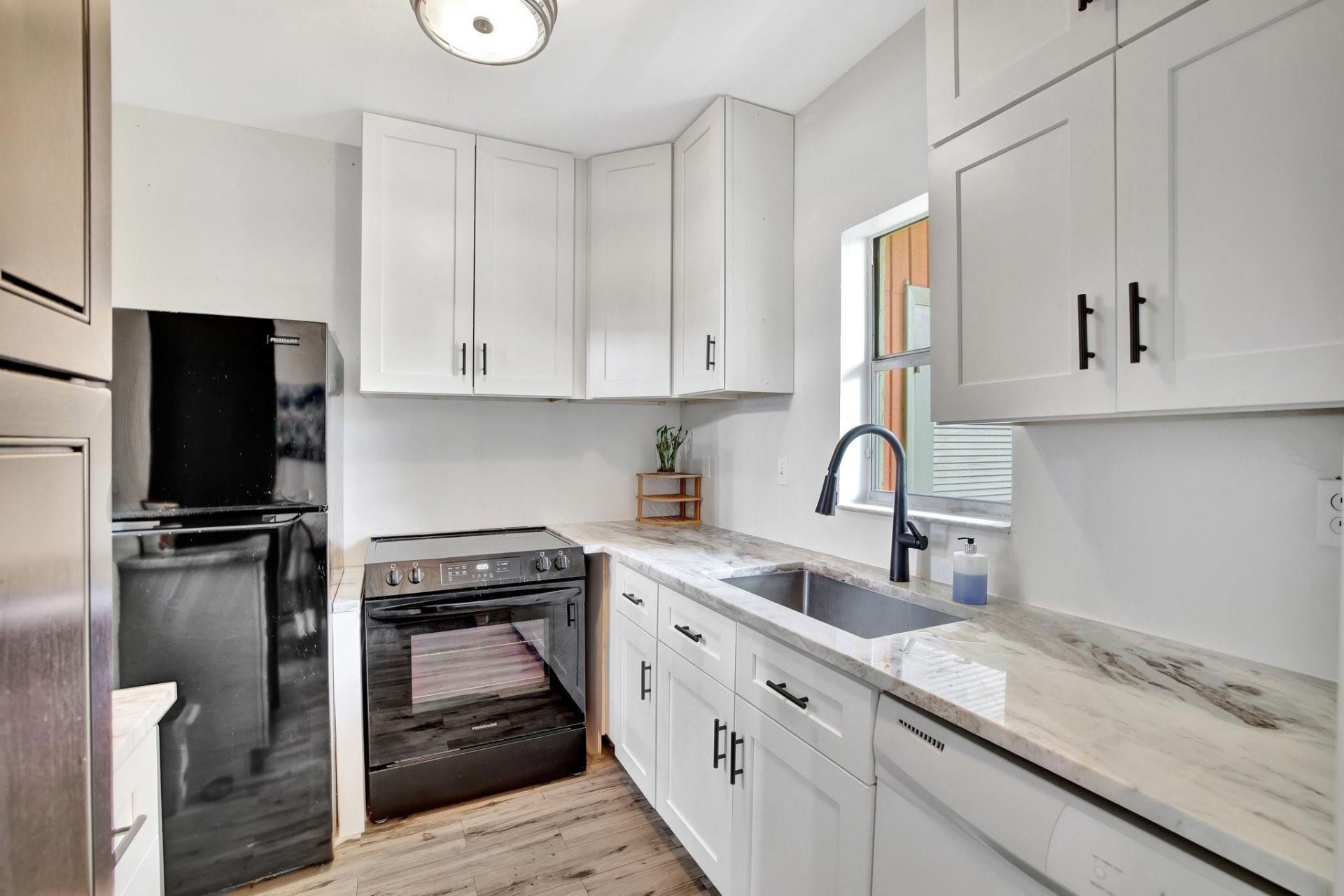 1450 N Riverside Dr, Unit 102, Pompano Beach, FL 33062 Photo