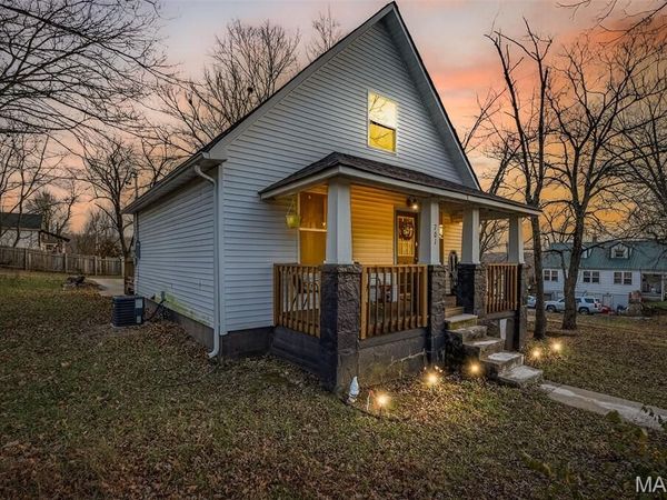 701 N Missouri Street, Potosi, MO 63664