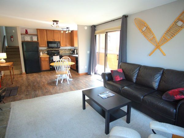 11723 Snowpeak Way, Truckee, CA 96161