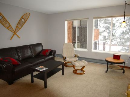 11723 Snowpeak Way, Truckee, CA 96161 Photo