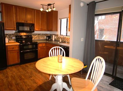 11723 Snowpeak Way, Truckee, CA 96161 Photo