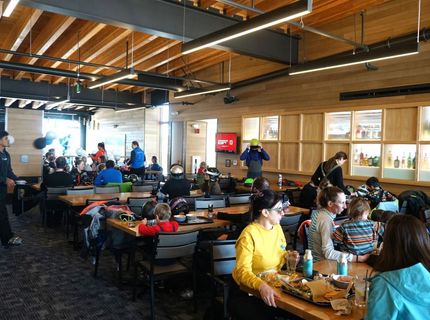 11723 Snowpeak Way, Truckee, CA 96161 Photo