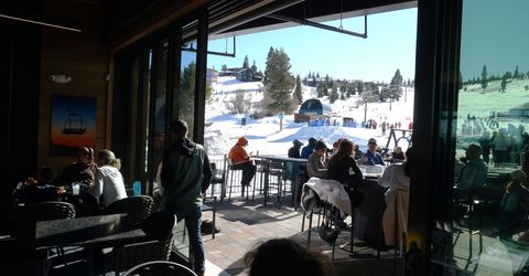 11723 Snowpeak Way, Truckee, CA 96161 Photo