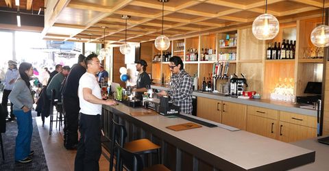 11723 Snowpeak Way, Truckee, CA 96161 Photo