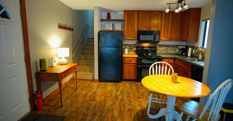 11723 Snowpeak Way, Truckee, CA 96161 Photo