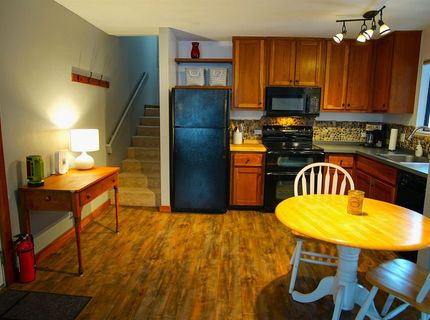 11723 Snowpeak Way, Truckee, CA 96161 Photo