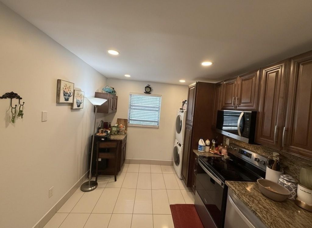 2850 Forest Hills Boulevard, Unit 214, Coral Springs, FL 33065 Photo