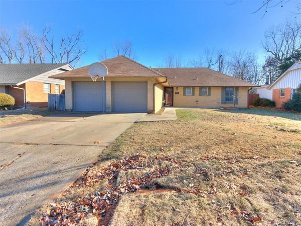 2920 N Alexander Lane, Bethany, OK 73008
