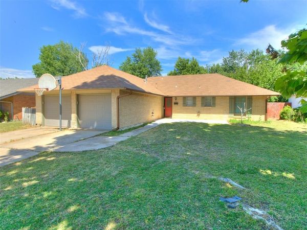 2920 N Alexander Lane, Bethany, OK 73008