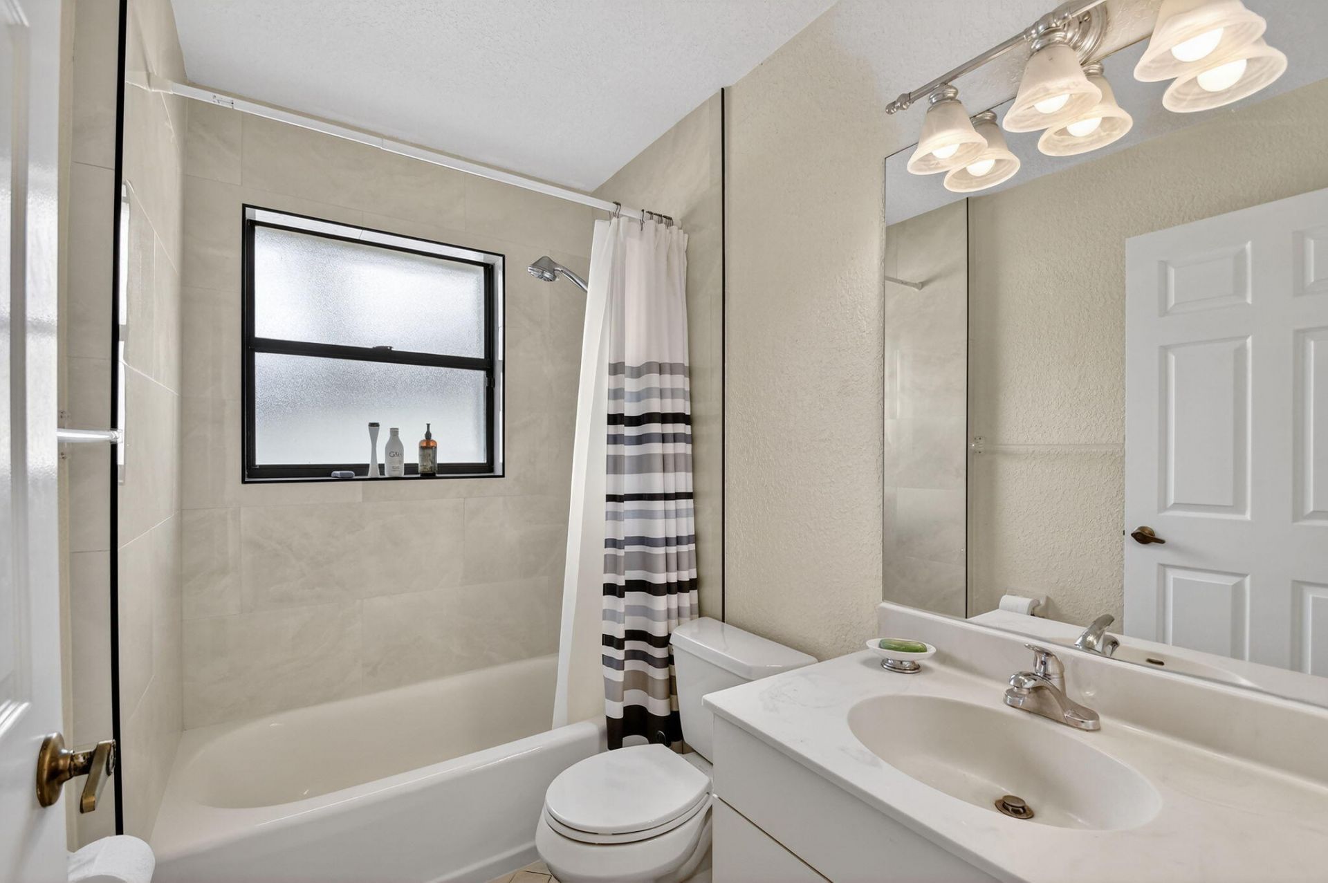 234 Ponce De Leon Street, Royal Palm Beach, FL 33411 Photo