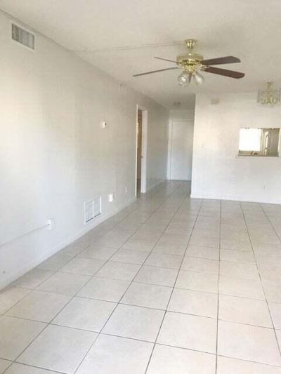 2050 Oleander Boulevard, Unit 1-105, Fort Pierce, FL 34950 Photo