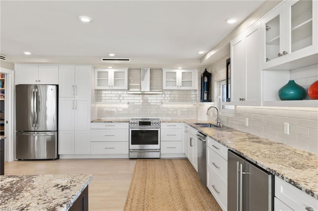 4031 Gulf Shore Blvd N, Unit 7D, Naples, FL 34103 Photo