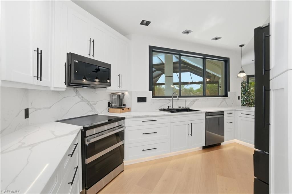 1506 Jewel Box Ave, Naples, FL 34102 Photo