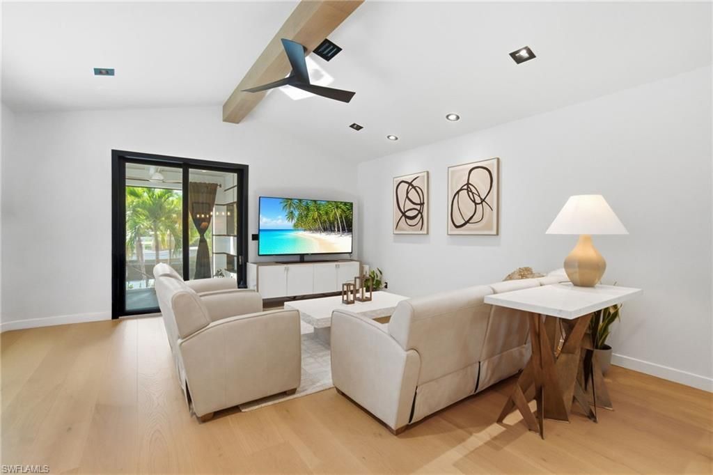 1506 Jewel Box Ave, Naples, FL 34102 Photo