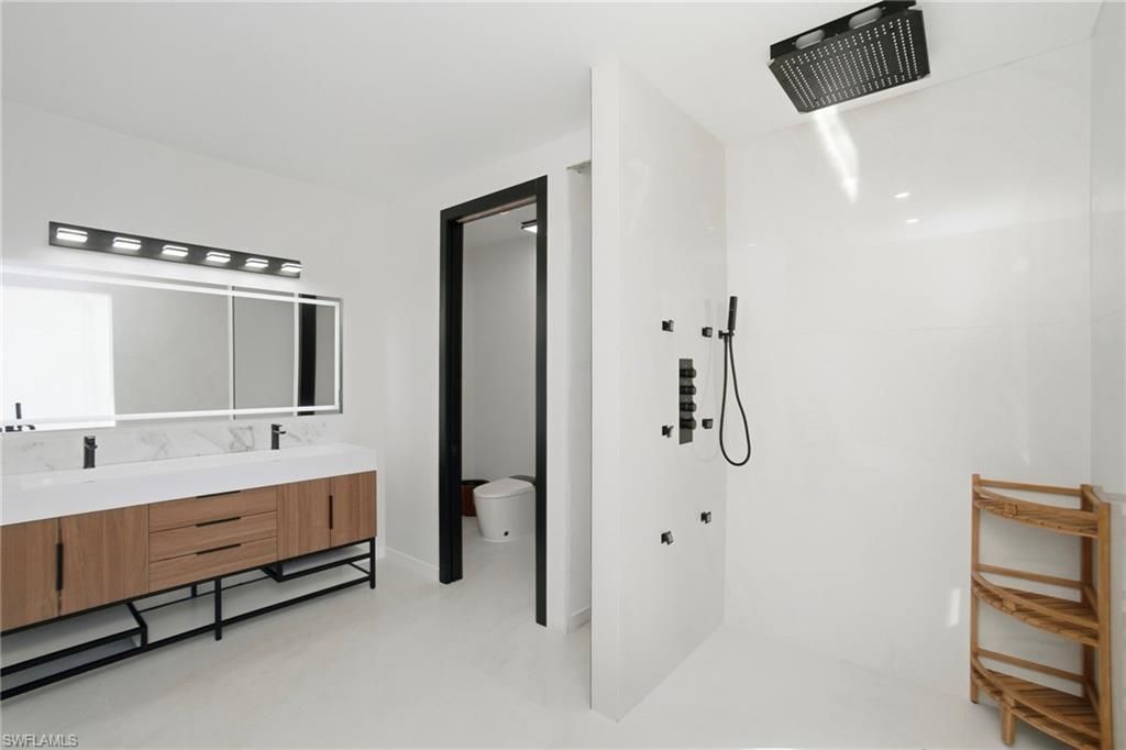 1506 Jewel Box Ave, Naples, FL 34102 Photo