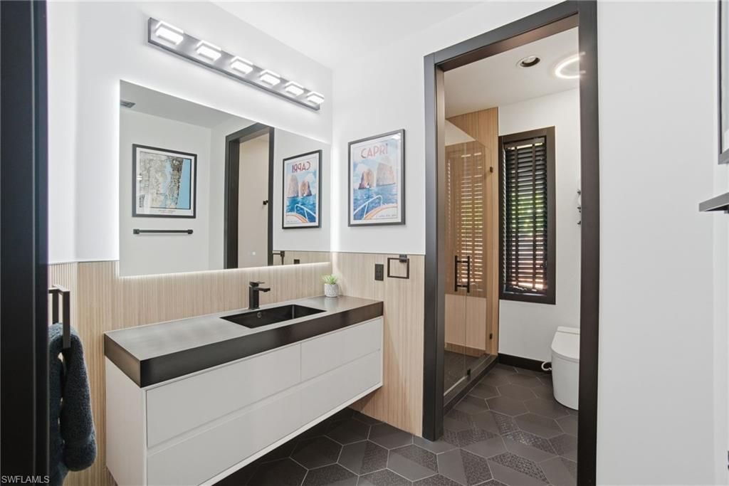 1506 Jewel Box Ave, Naples, FL 34102 Photo