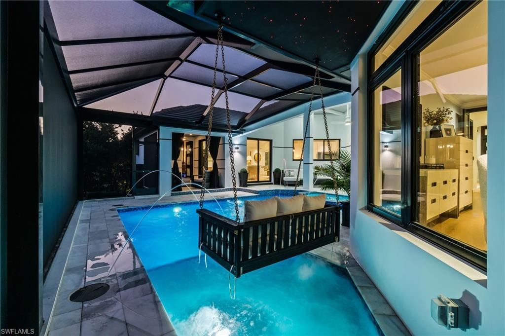 1506 Jewel Box Ave, Naples, FL 34102 Photo