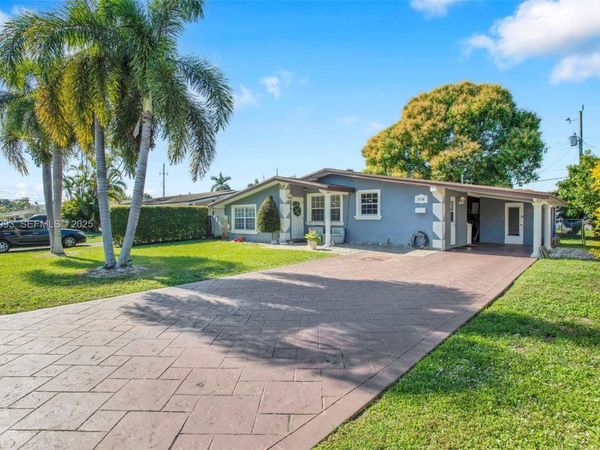 2410 Flamingo Dr, Miramar, FL 33023