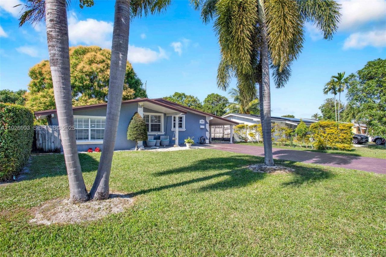 2410 Flamingo Dr, Miramar, FL 33023 Photo