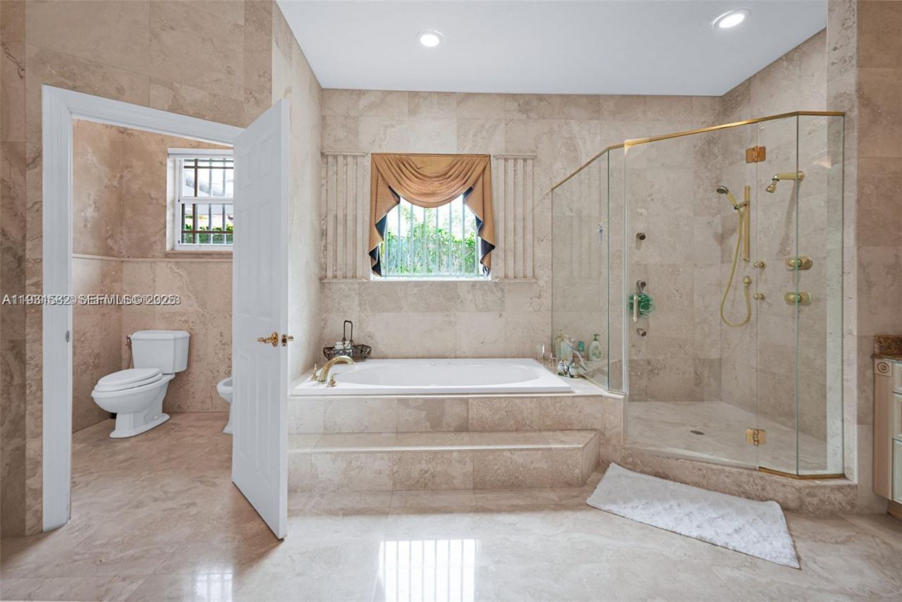 5750 SW 67th Ave, Unit 5750, Miami, FL 33143 Photo