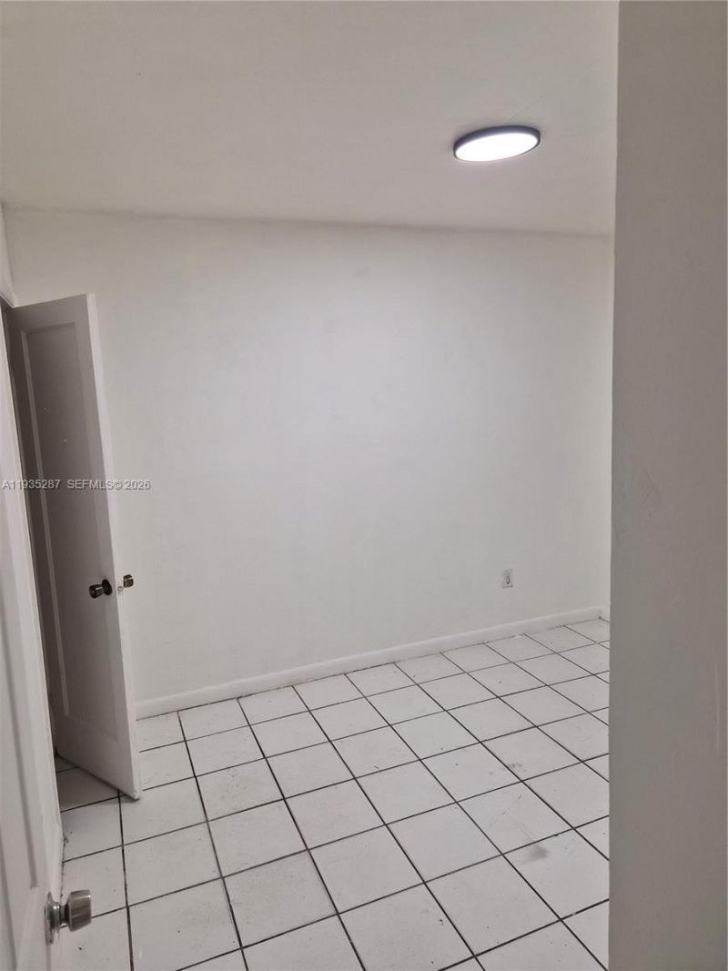 9201 SW 43rd Ter, Miami, FL 33165 Photo