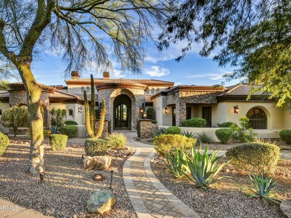 6941 E FLAT IRON Court, Gold Canyon, AZ 85118