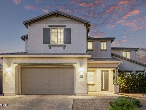 1076 E KENSINGTON Road, Gilbert, AZ 85297