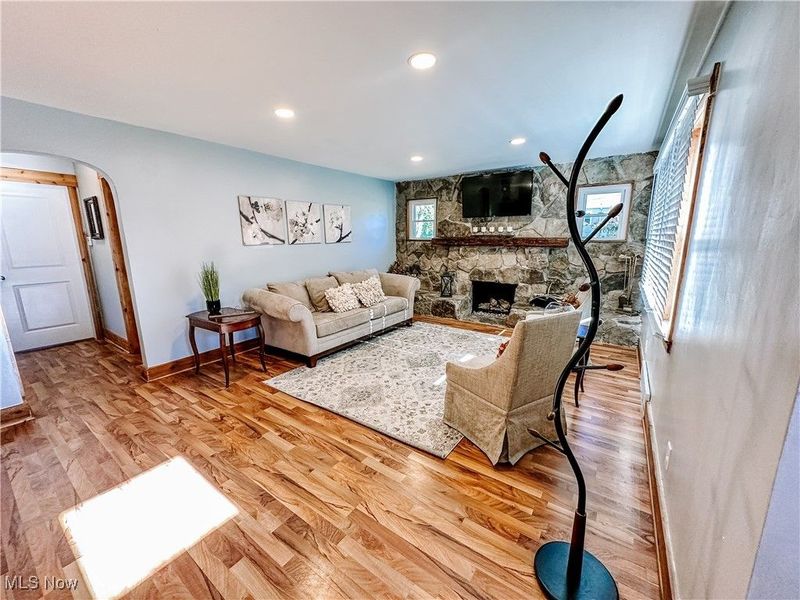 1377 Southeast Avenue, Tallmadge, OH 44278 Photo 3