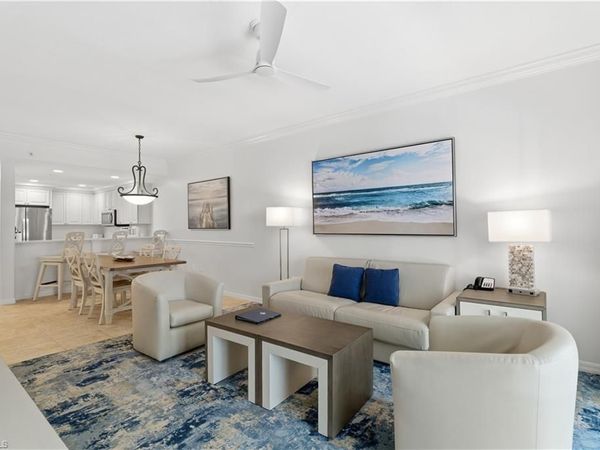 221 9th ST S, Unit 123, NAPLES, FL 34102