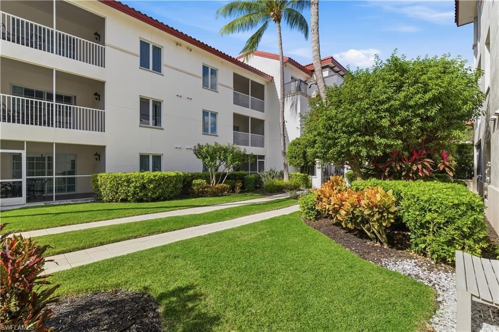 221 9th St S, Unit 123, Naples, FL 34102 Photo