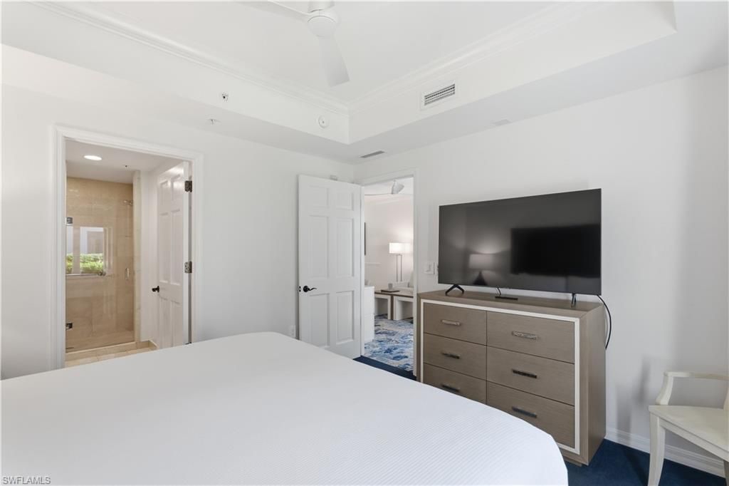 221 9th St S, Unit 123, Naples, FL 34102 Photo