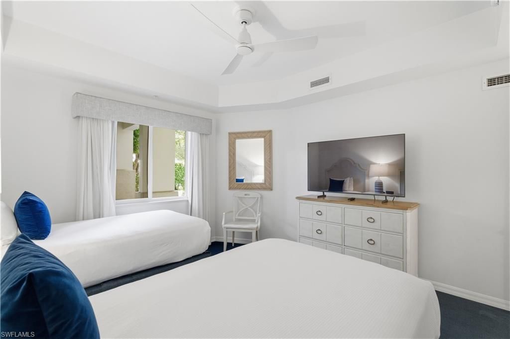 221 9th St S, Unit 123, Naples, FL 34102 Photo