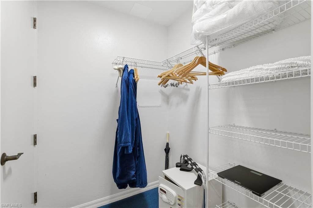 221 9th St S, Unit 123, Naples, FL 34102 Photo