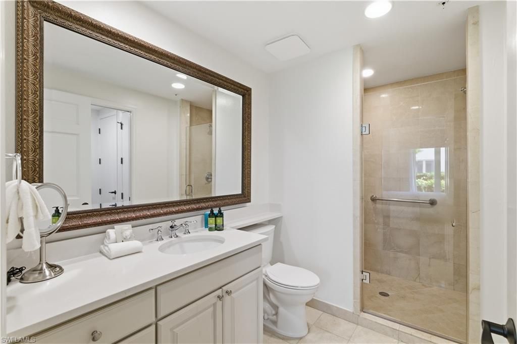 221 9th St S, Unit 123, Naples, FL 34102 Photo