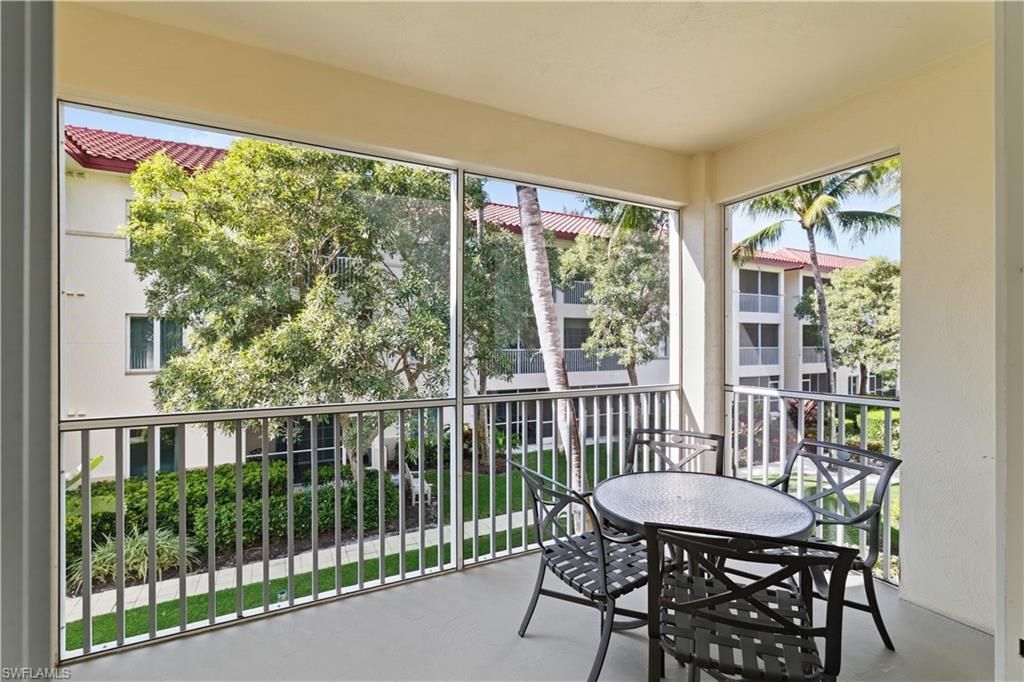221 9th St S, Unit 217, Naples, FL 34102 Photo