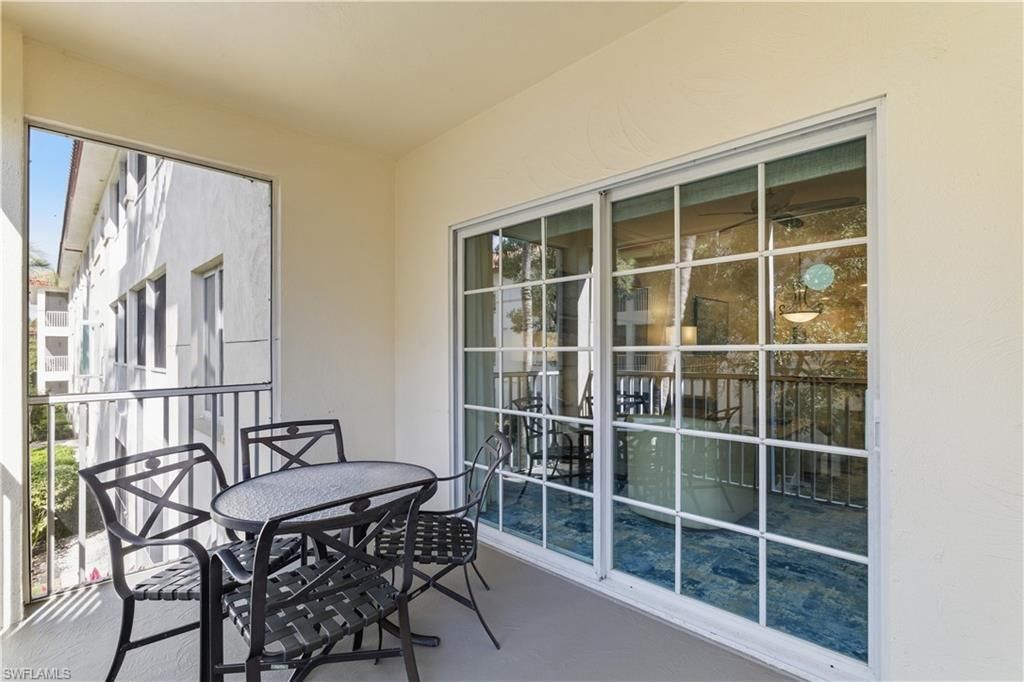 221 9th St S, Unit 217, Naples, FL 34102 Photo